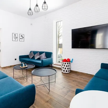 Dom Sarnia 37, Sun & Snow 卡尔帕奇